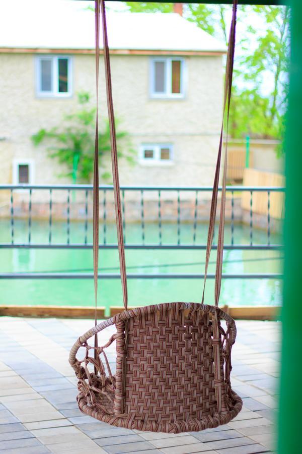 Amiran'S Lake Hotel Тбилиси Екстериор снимка
