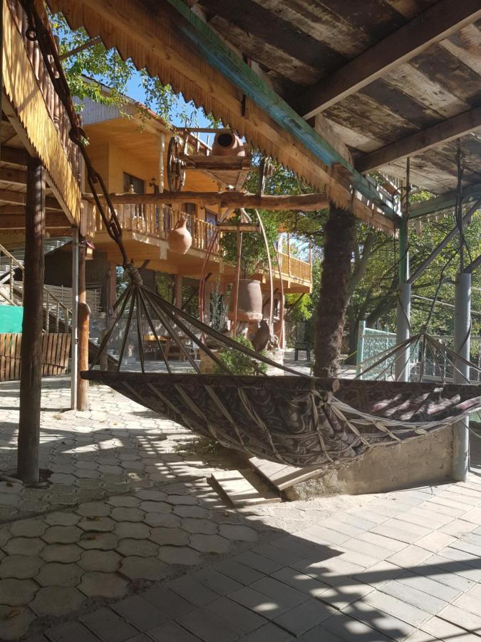 Amiran'S Lake Hotel Тбилиси Екстериор снимка
